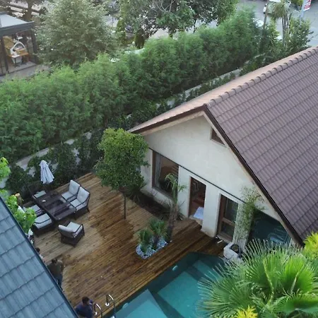 Detached Stone House With Hot Pool Kirkpinar