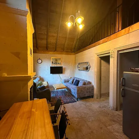Hotel Detached Stone House With Hot Pool Kirkpinar *